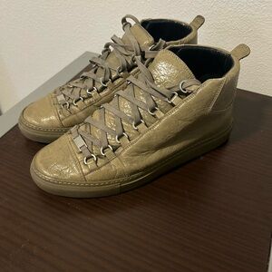 Balenciaga Arena High Top in dark olive